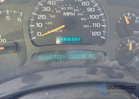 2004 Chevrolet Silverado 2500Hd Work Truck z USA, uszkodzony, nr VIN 1GCHC24U74E205164